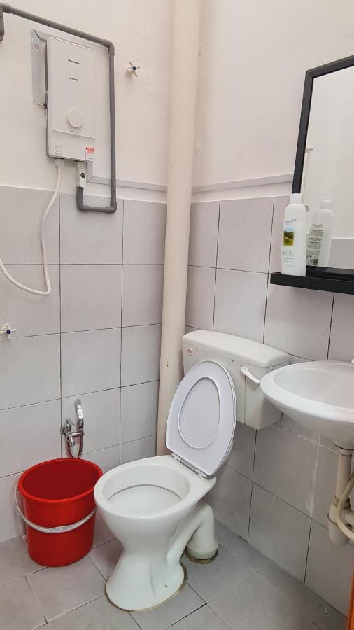 Villa Anjung Klia House 72 With Neflix Banting  Esterno foto
