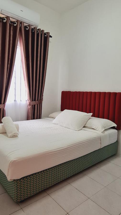 Villa Anjung Klia House 72 With Neflix Banting  Esterno foto