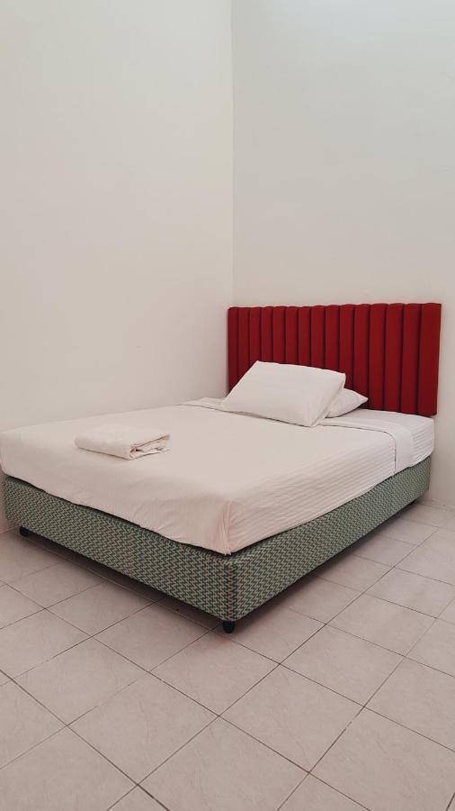 Villa Anjung Klia House 72 With Neflix Banting  Esterno foto